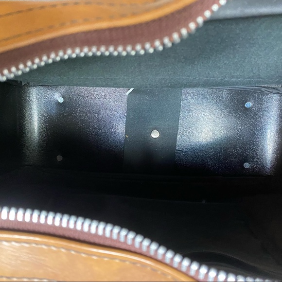 Vintage Airway Industries Carry-On Bag With Lock and Key - Picture 9 of 12